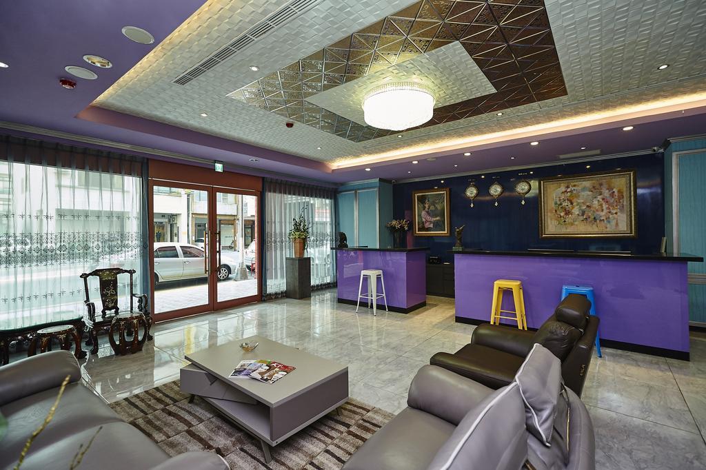 Lily Hotel Kaohsiung Exterior foto