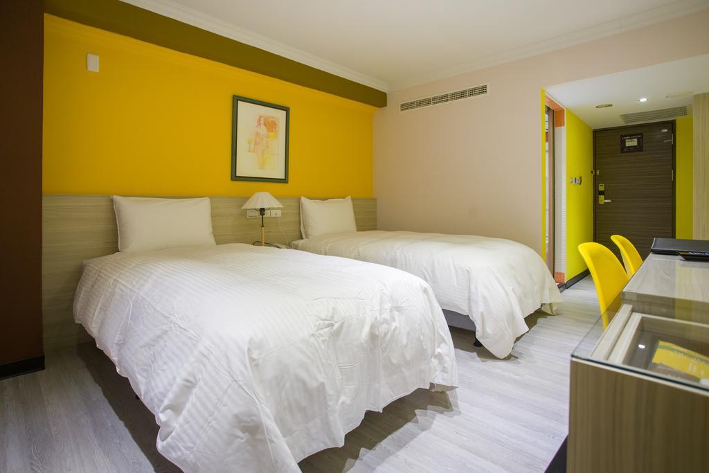 Lily Hotel Kaohsiung Exterior foto